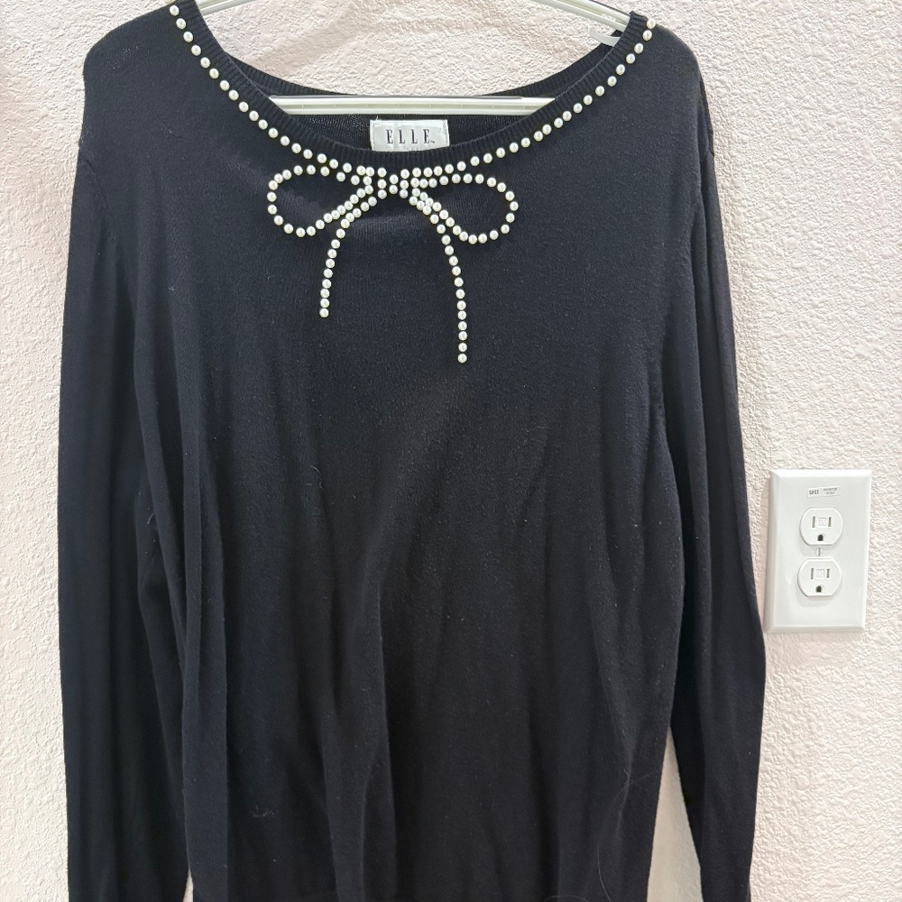 Elle Pearl Bow Sweater